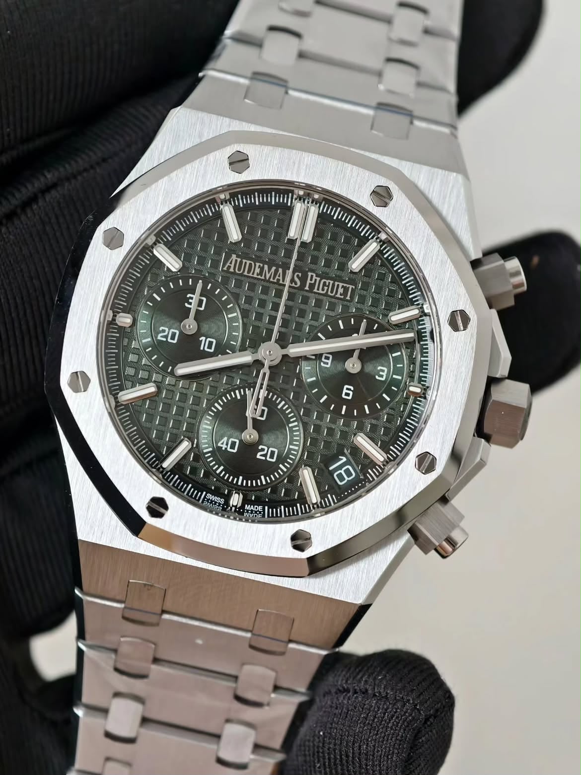 AUDEMARS PIGUET 26240 2