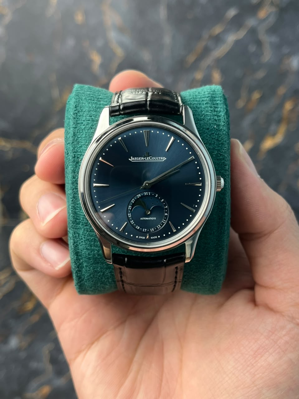 JAEGER LECOULTRE Q1368480 Master Ulta Thin Steel , Blue Dial , Smooth Bezel , 39mm