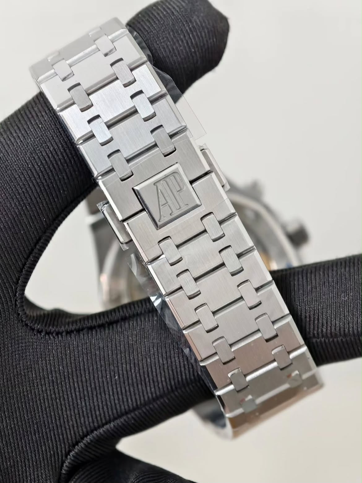 AUDEMARS PIGUET 26240 4