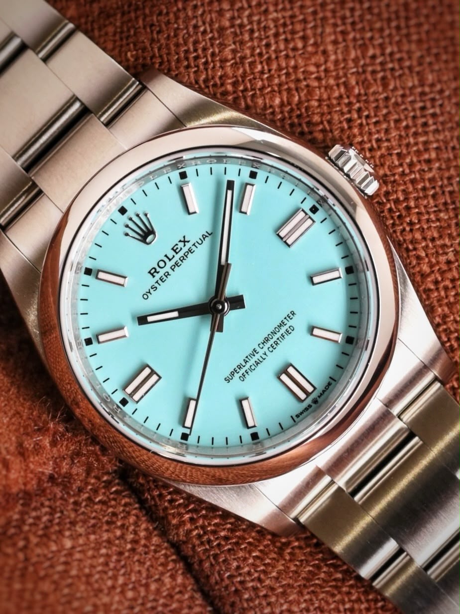 ROLEX 126000 Oyster Perpetual , Turqoise Tiffany Dial , Smooth Bezel , 36mm