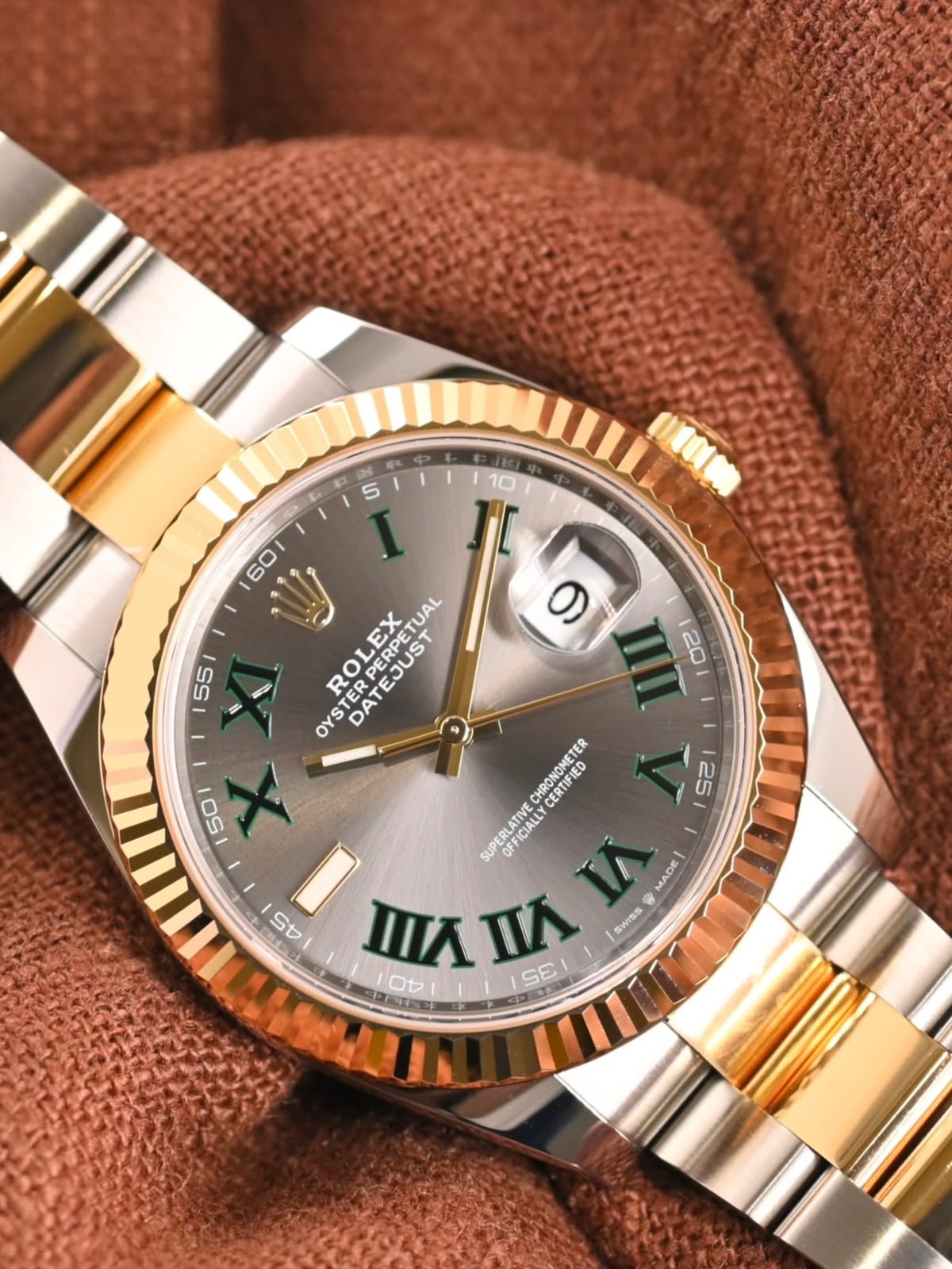 ROLEX 126333 Datejust Steel/YG , Wimbledon Dial , Fluted Bezel , 41mm