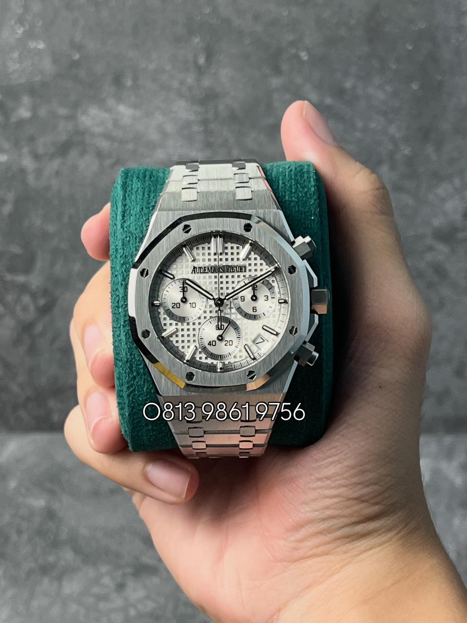 Royal Oak 41 Chrono, White Dial , Smooth Bezel , 41mm
