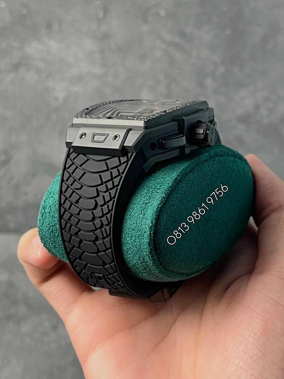 HUBLOT 642.CI.0180.RX.CNY25 3
