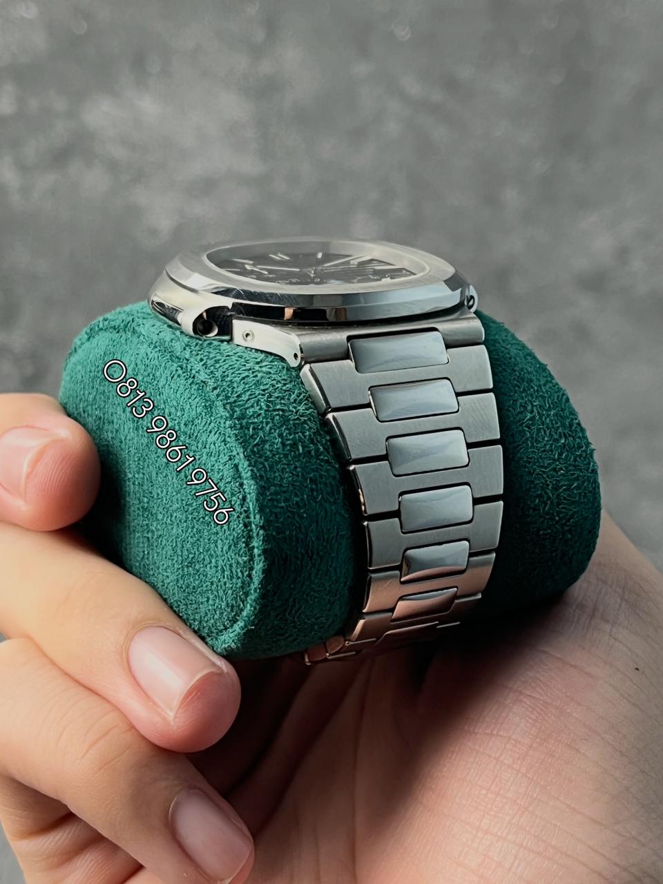 PATEK PHILIPPE 5712 2