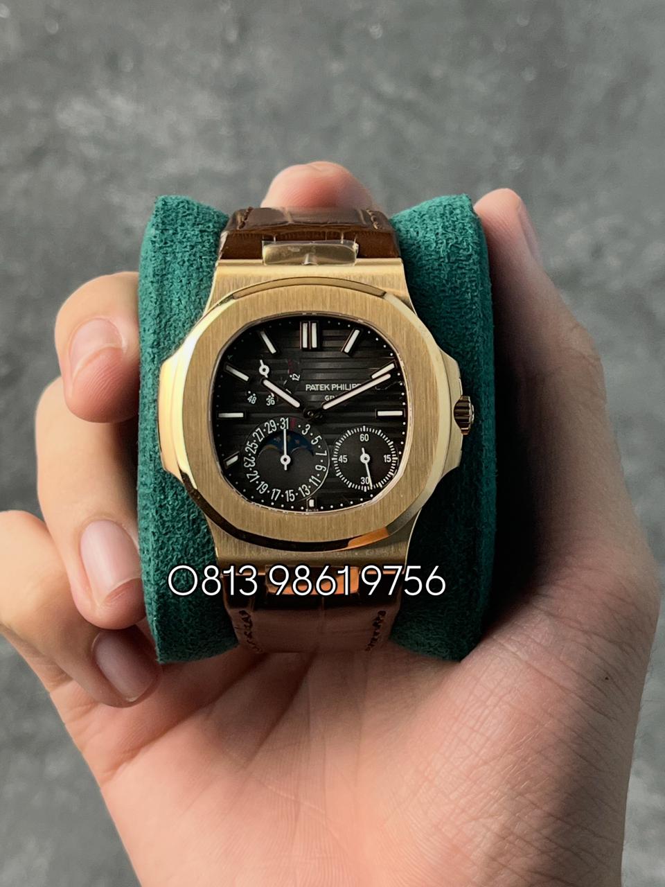 Nautilus Rose Gold , Grey Dial , Smooth Bezel , 40mm