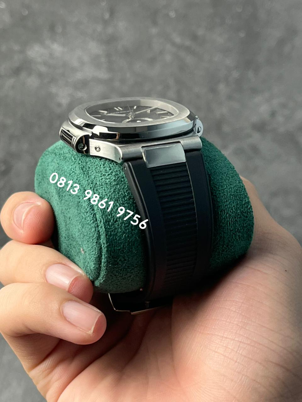 PATEK PHILIPPE 5726 4