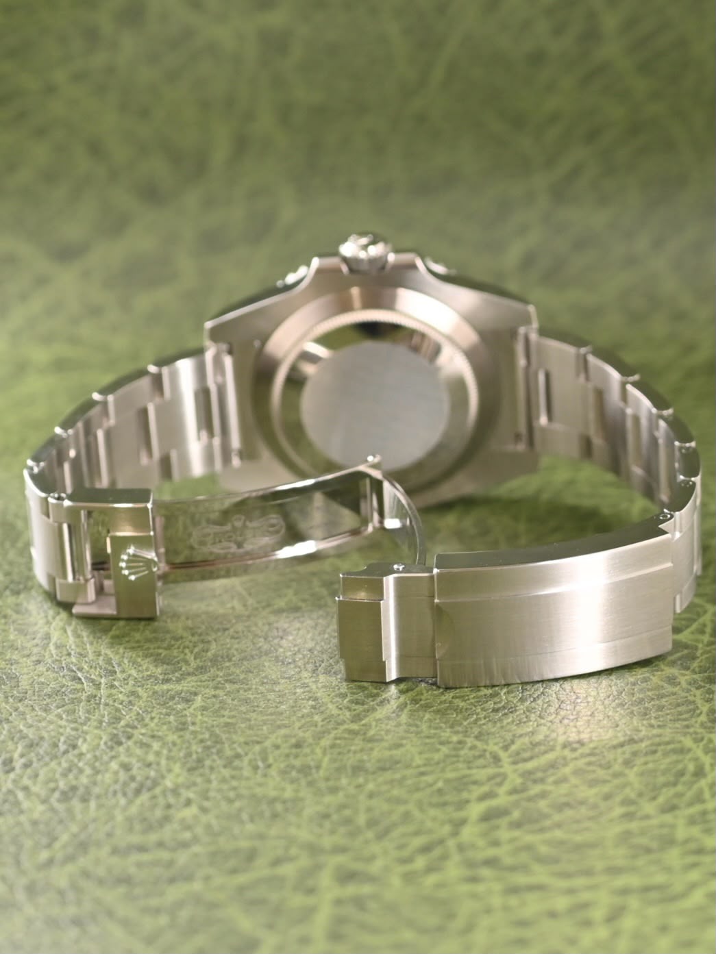 ROLEX 116610LV 4