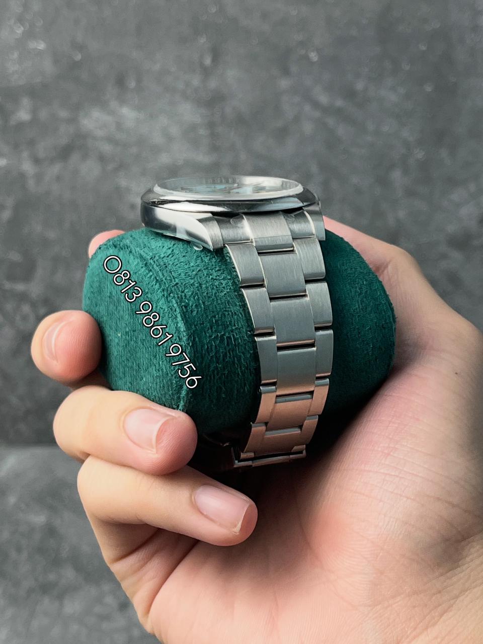 ROLEX 124300 3