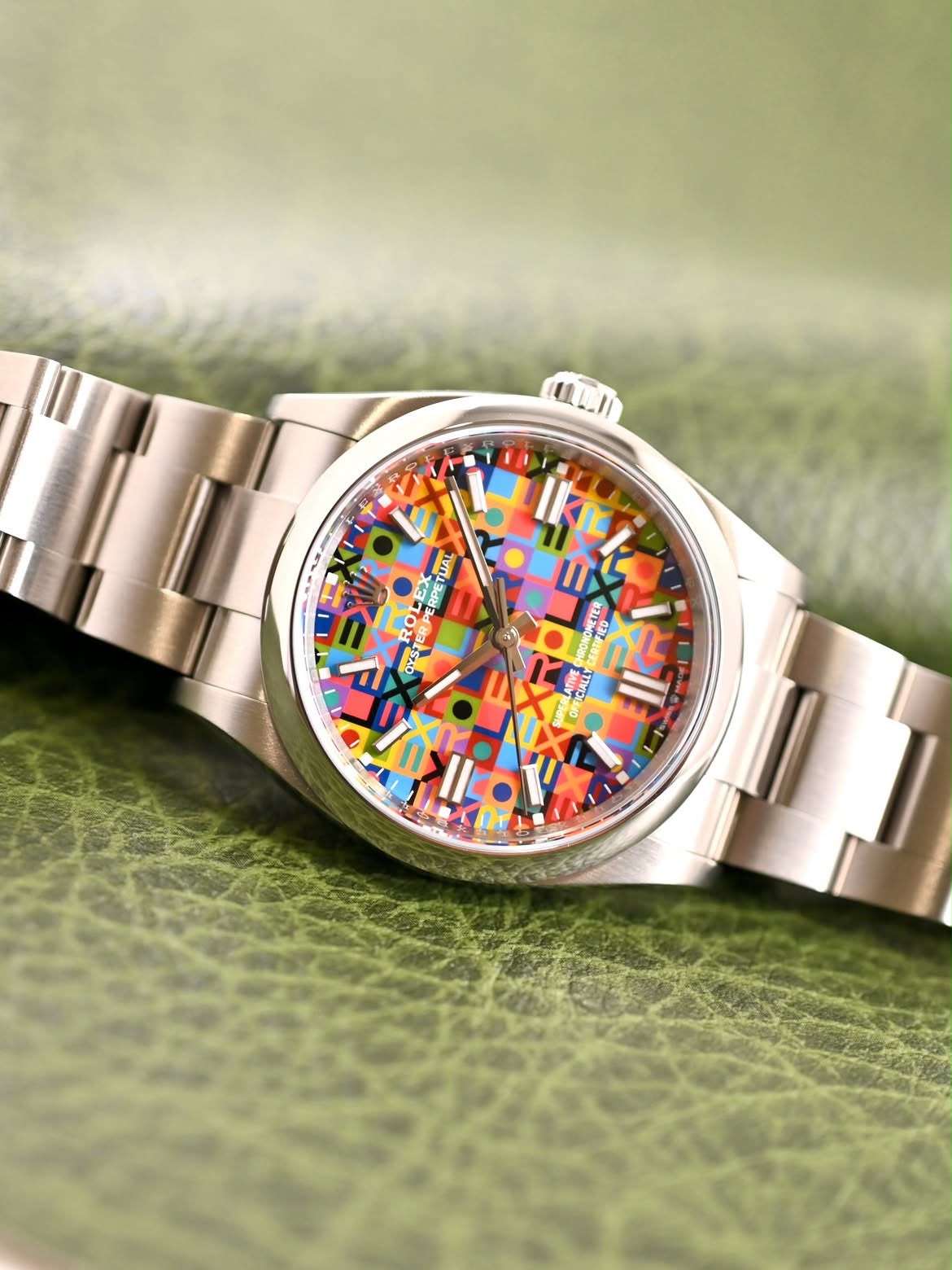 ROLEX 126000 Oyster Perpetual Steel , Multicoloured Dial , Smooth Bezel , 36mm